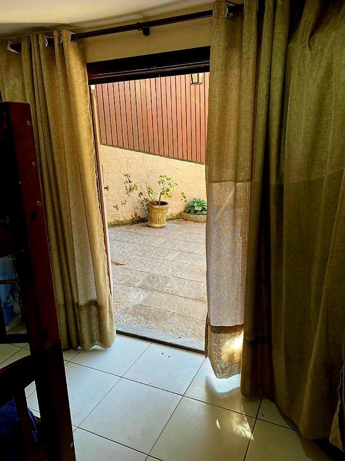 Petrópolis Aconchego De Itaipava - Casa De 3 Quartos, Equipada, Area Kids, Jacuzzi, Pet Friendly, Churrasqueira, Em Meio A Natureza E Proximo Ao Centro Do Bairro מראה חיצוני תמונה