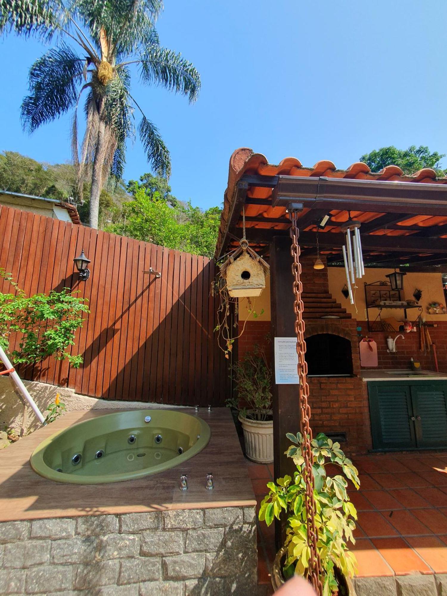 Petrópolis Aconchego De Itaipava - Casa De 3 Quartos, Equipada, Area Kids, Jacuzzi, Pet Friendly, Churrasqueira, Em Meio A Natureza E Proximo Ao Centro Do Bairro מראה חיצוני תמונה