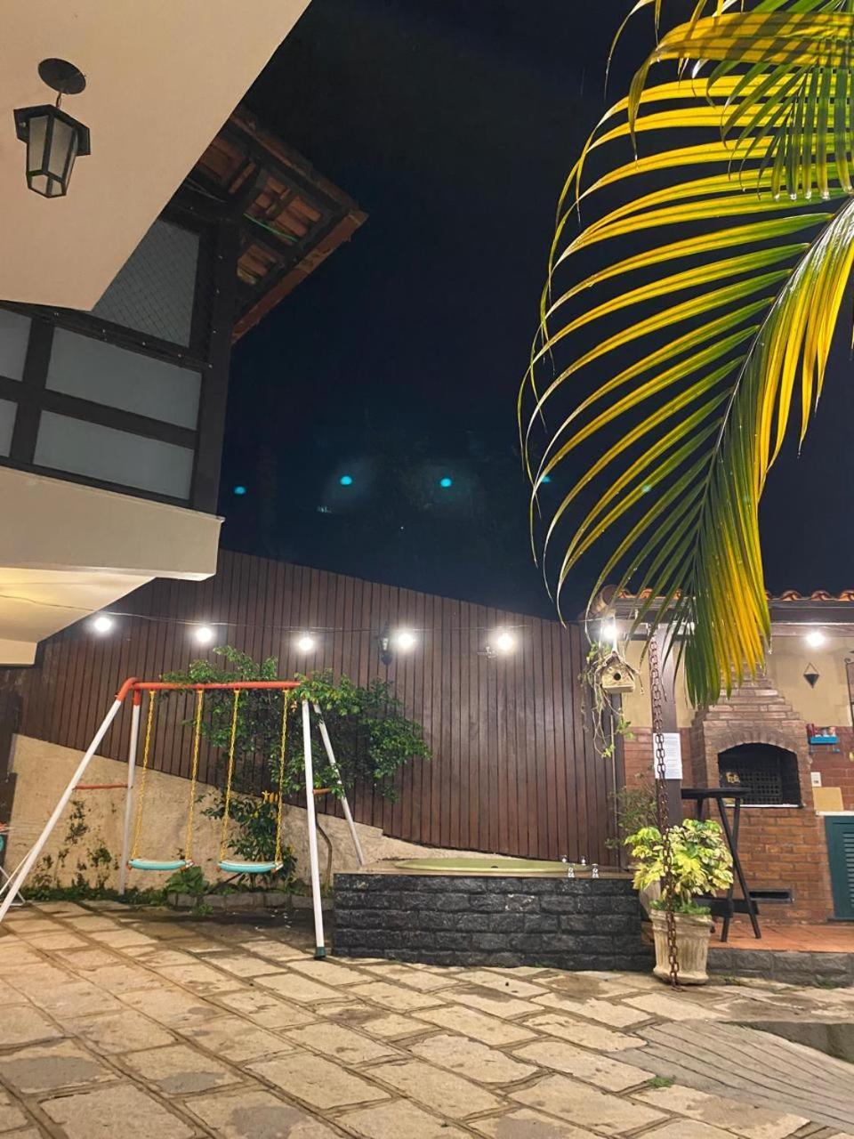 Petrópolis Aconchego De Itaipava - Casa De 3 Quartos, Equipada, Area Kids, Jacuzzi, Pet Friendly, Churrasqueira, Em Meio A Natureza E Proximo Ao Centro Do Bairro מראה חיצוני תמונה