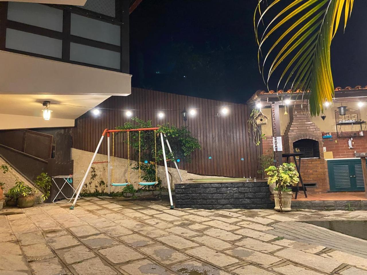 Petrópolis Aconchego De Itaipava - Casa De 3 Quartos, Equipada, Area Kids, Jacuzzi, Pet Friendly, Churrasqueira, Em Meio A Natureza E Proximo Ao Centro Do Bairro מראה חיצוני תמונה